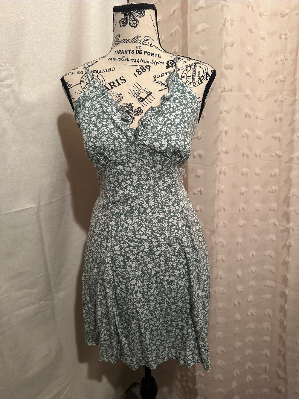 Sage Green Floral Spaghetti Strap Mini Dress